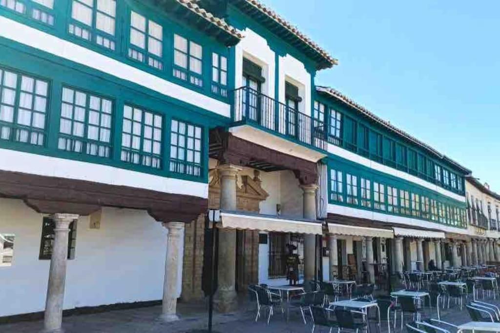 Apto. Singular En La Mancha Banco De Inversiones Argamasilla De Alba Bagian luar foto
